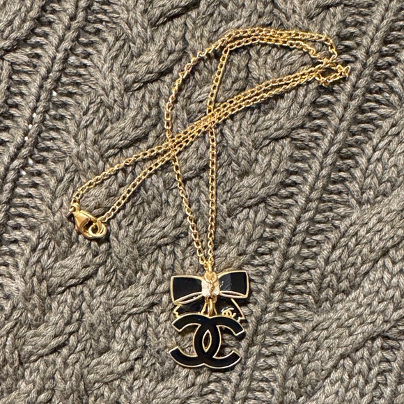 Chanel necklace with 16” chain